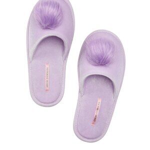 Victoria's Secret Dreamy Lavendar Pom-Pom Slipper Women's Size Small (6-7)